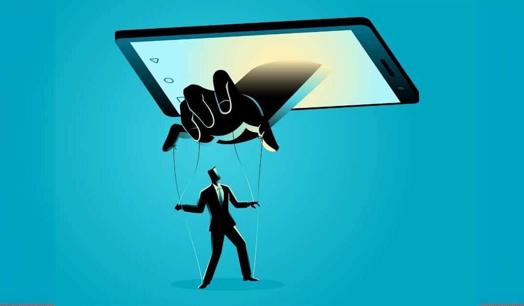 Digital Propaganda & Conspiracy Theories: Psychology and Persuasion (IW3)