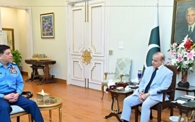 PM Shehbaz Meets Air Chief, Lauds PAF as “Steel Wall” of National Defense