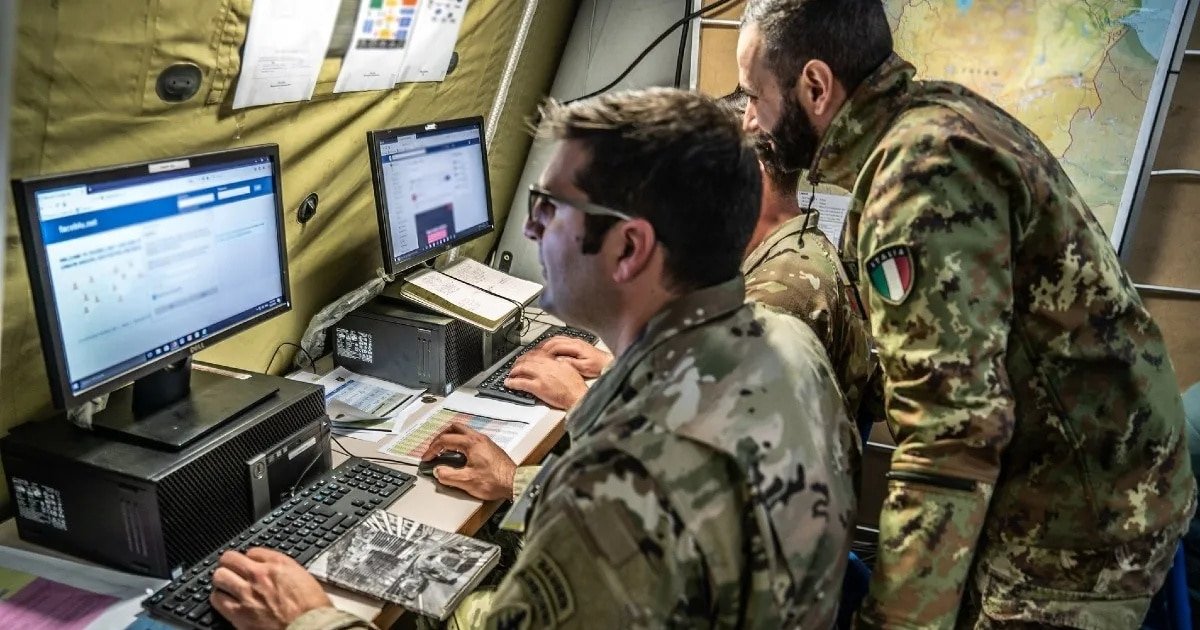 Army soldier monitoring data and information