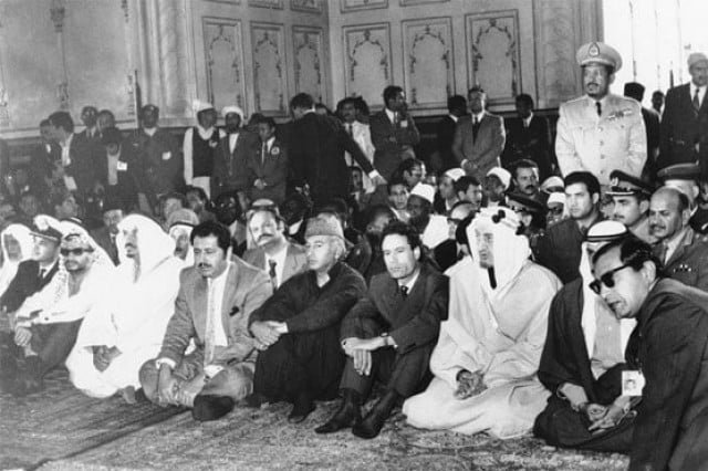 President Zulfiqar Ali Bhutto along with Muslim world leaders
