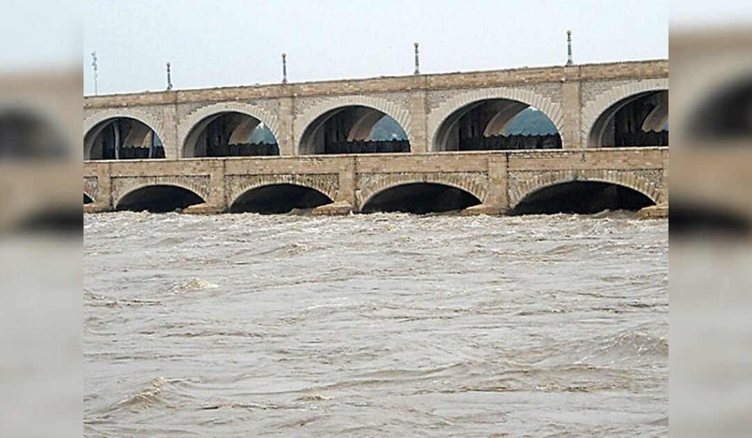 Sindh on High Alert as Punjab Floodwaters Move South