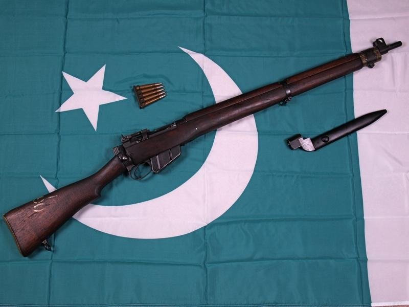 Lee-Enfield No. 4 rifle manufactured by POF in 1961