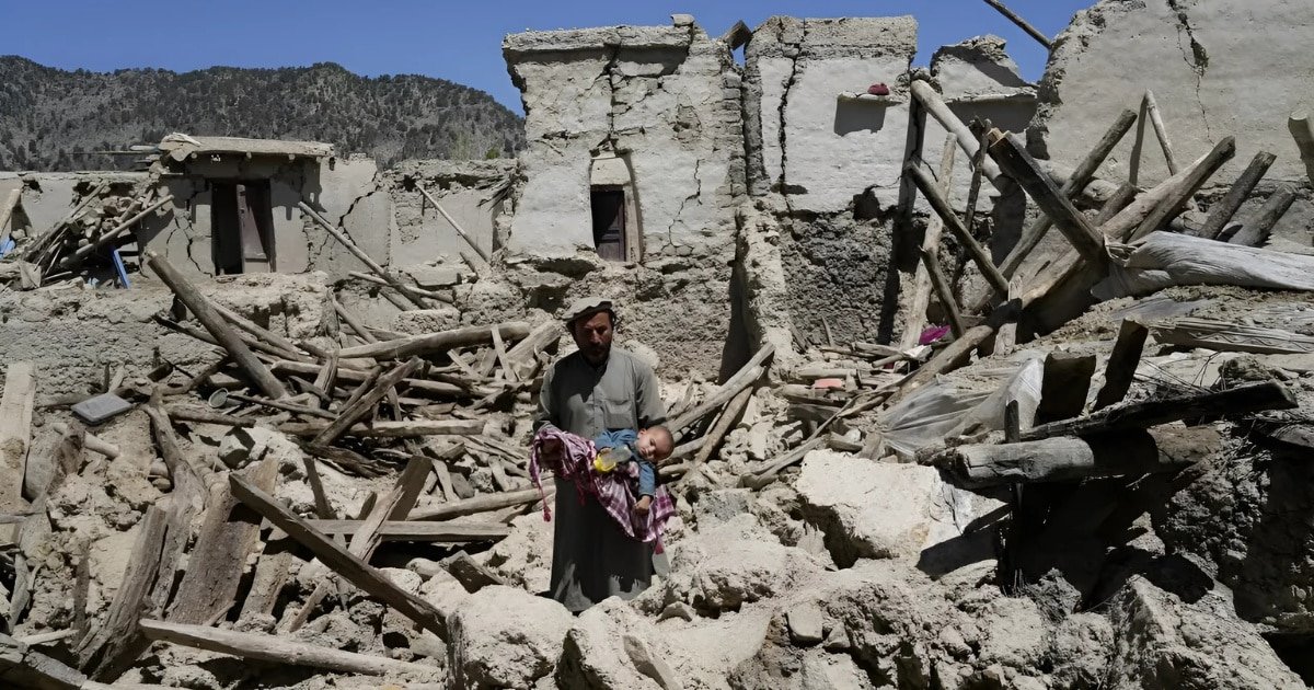 Deadly Earthquake in Eastern Afghanistan Claims 812 Lives-Tremors Felt in Pakistan