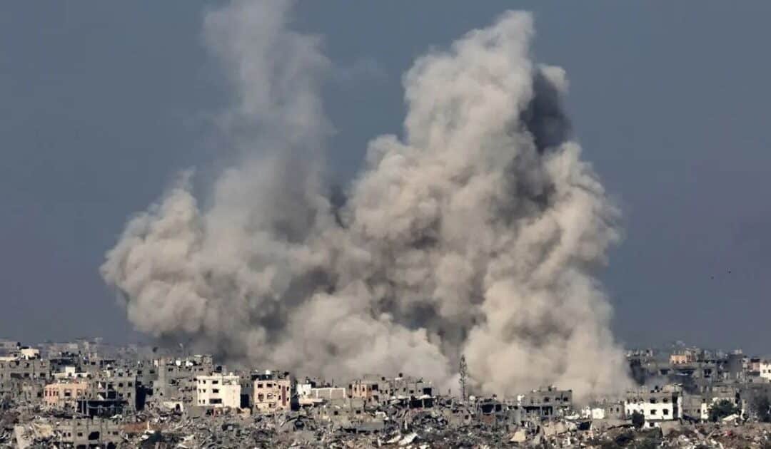 Gaza Crisis Worsens: Israeli Strikes Push City Into Ruins and Famine