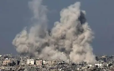 Gaza Crisis Worsens: Israeli Strikes Push City Into Ruins and Famine