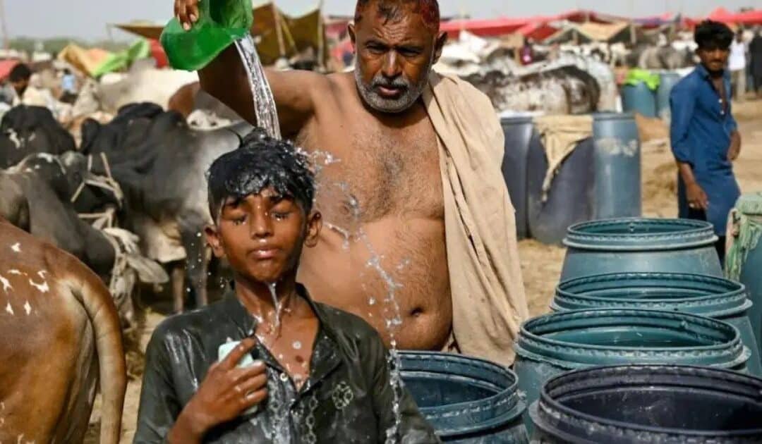 Industrial Challenges Amidst Rising Temperatures in Pakistan