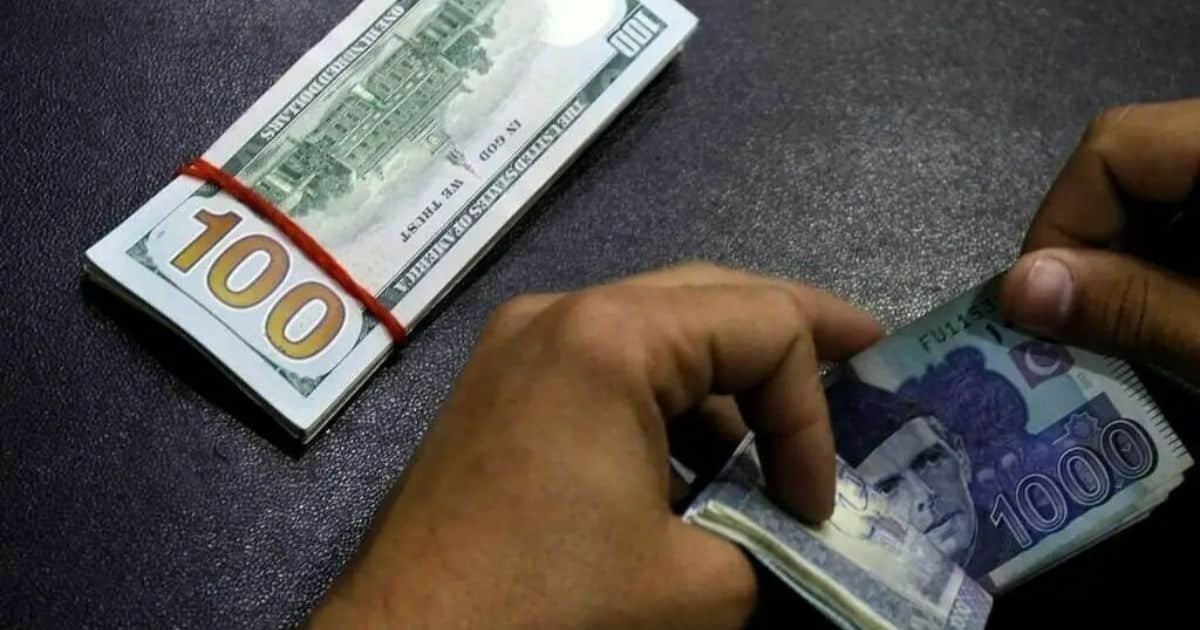 Pakistani Rupee Marks 28th Consecutive Gain Against US Dollar