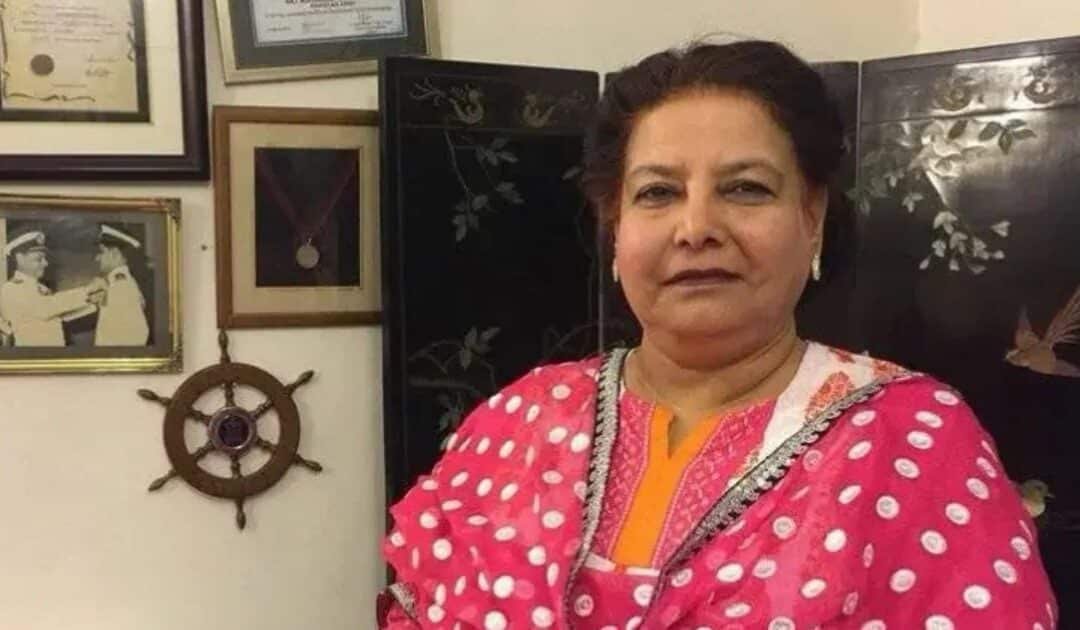 Mother of Journalist Arshad Sharif Passes Away, Continues Fight for Justice
