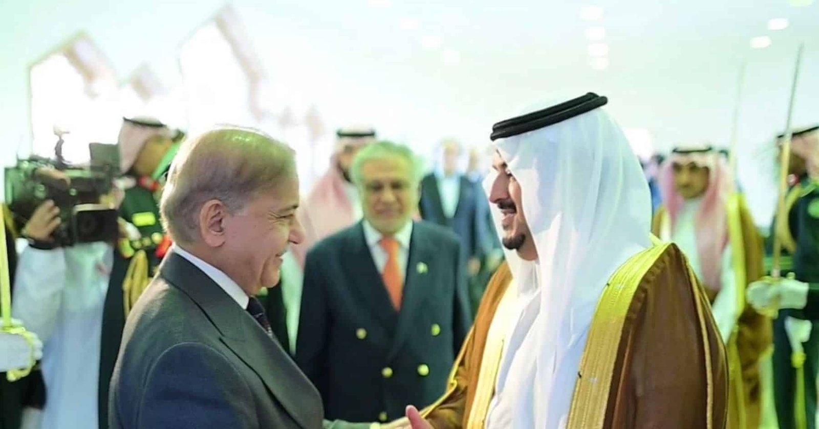 PM Shehbaz returns after Saudi visit; Pakistan, Kingdom agree on new economic framework