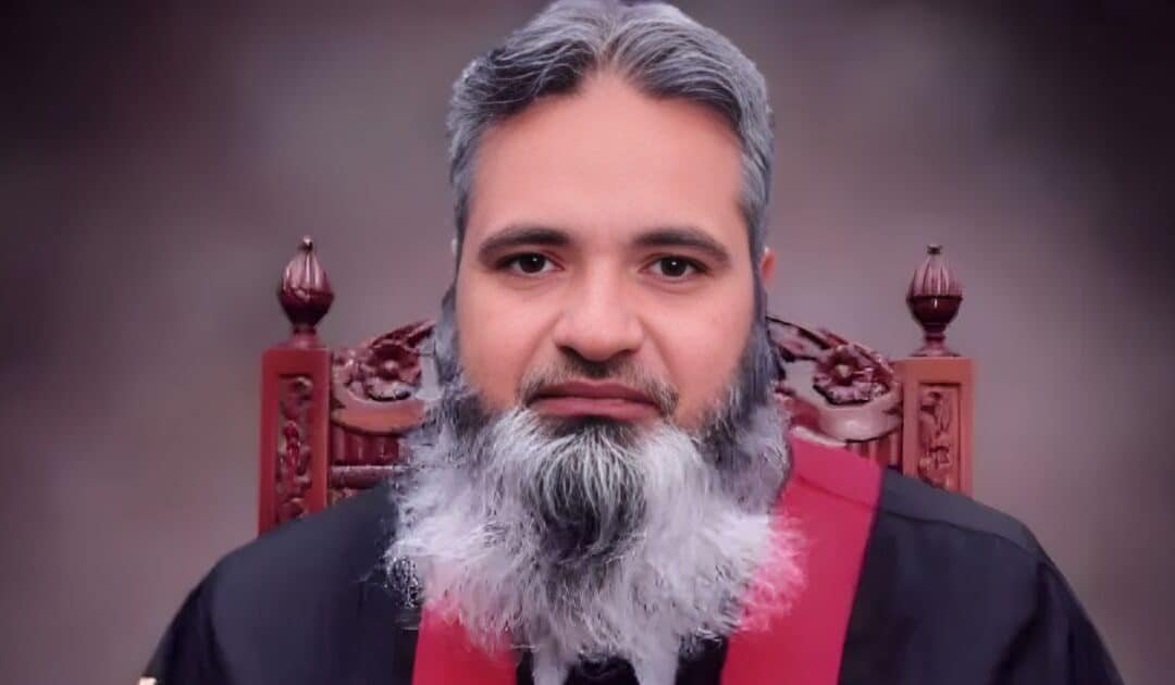 Another LHC Judge Steps Aside from Petitions Filed by SIC, PTI Leaders