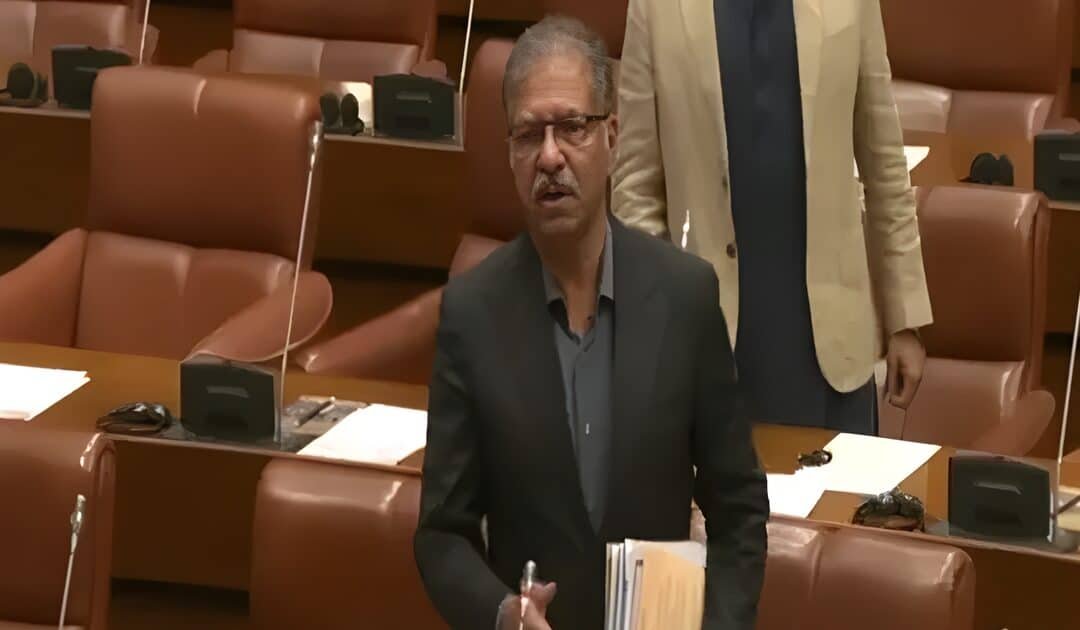 Govt Says Imran Khan ‘in Good Health’ as PTI Senators Stage Noisy Protest in Senate