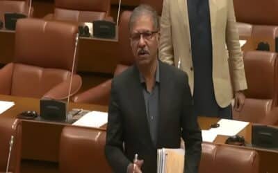 Govt Says Imran Khan ‘in Good Health’ as PTI Senators Stage Noisy Protest in Senate