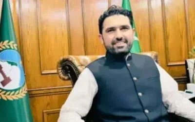 KP CM Warns Against Institutional ‘Meddling’, Announces Scholarships at GIK Institute