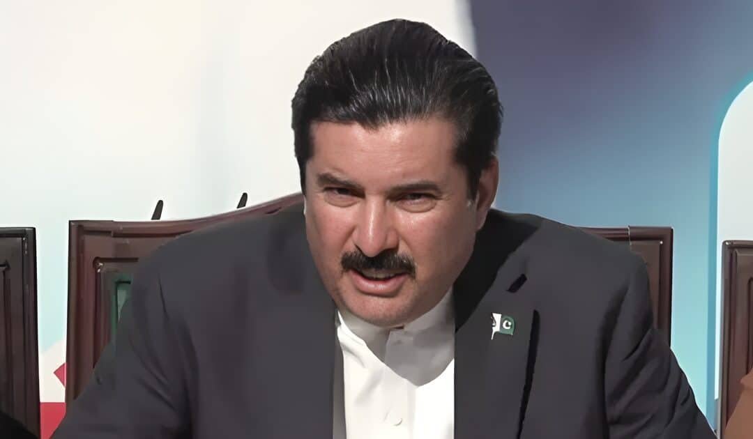 KP Governor Warns of Alarming Security Situation in Southern Districts