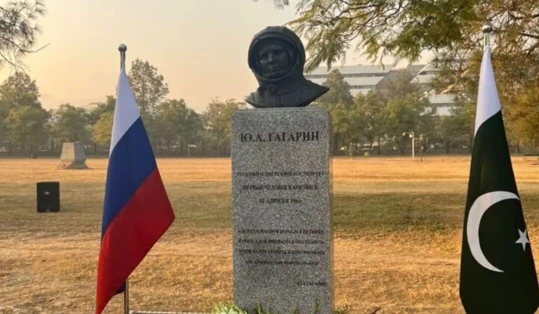 Monument to Cosmonaut Yuri Gagarin Unveiled in Islamabad’s Fatima Jinnah Park