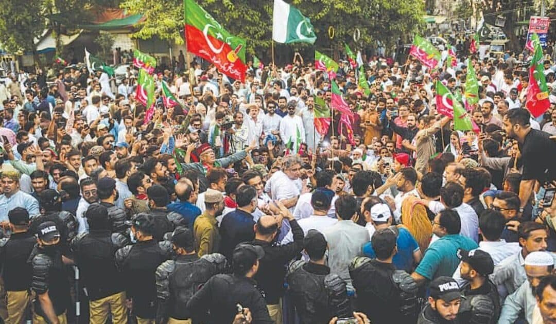 PTI Holds Protest March in Lahore Against 27th Amendment