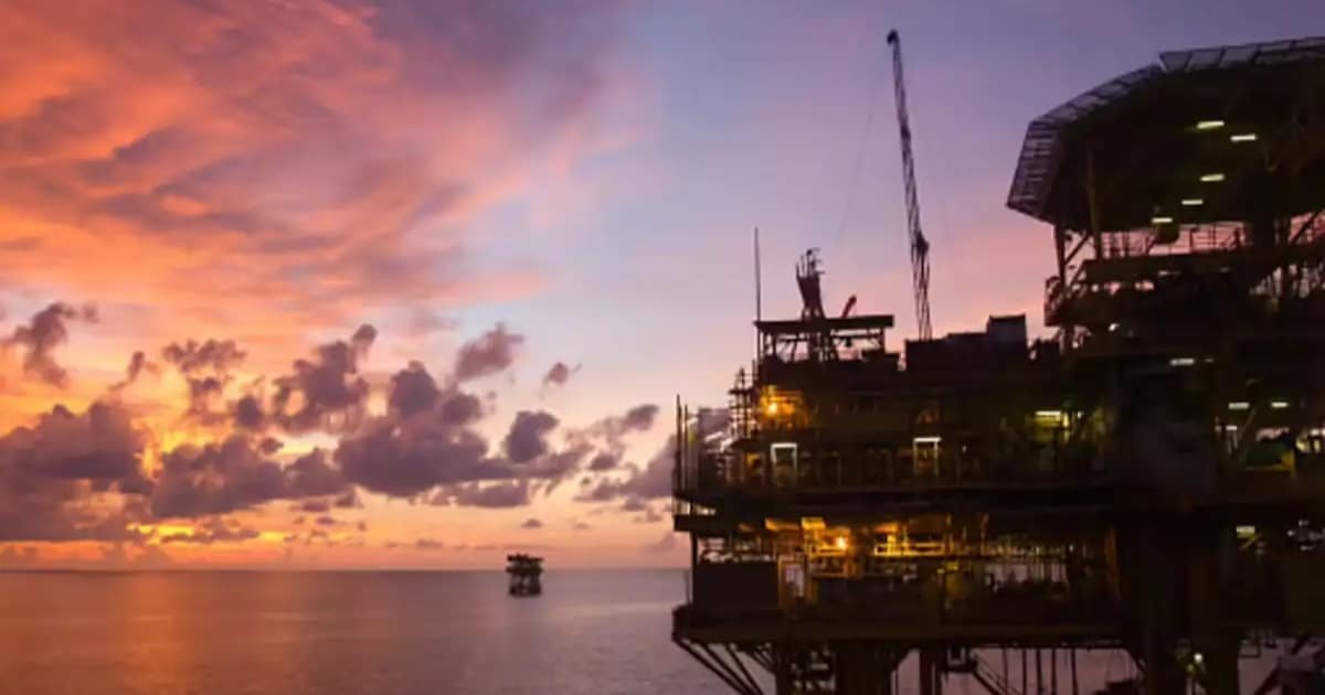 Pakistan Achieves Historic Milestone- Largest Single VLSFO Marine Fuel Delivery by Vitol and Cnergyico