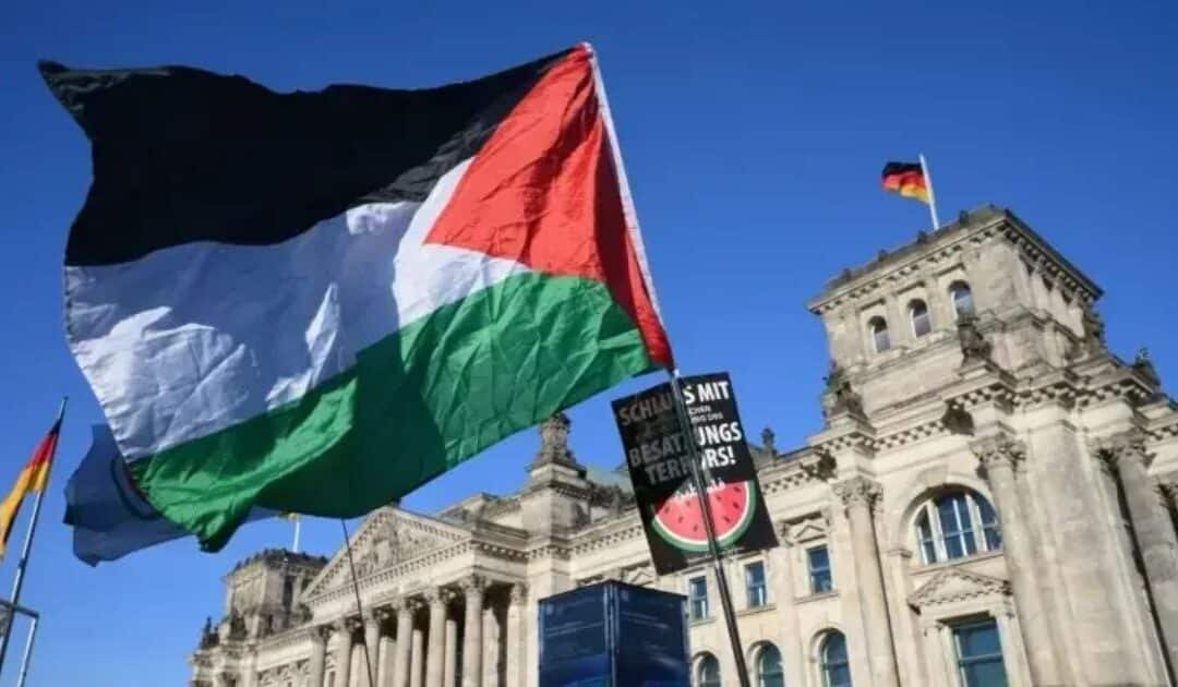 Pakistan Backs Arab Group at UN, Seeks Clear Mandate and Political Roadmap in US Gaza Mission Proposal