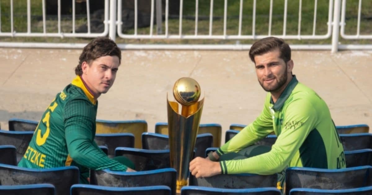 Shaheen Afridi with rival team Captain, Matthew Breetzke