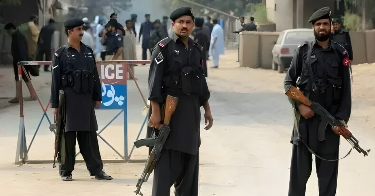 Afghan Refugee Camp in Bannu Evacuated Following Attack on Police Vehicle