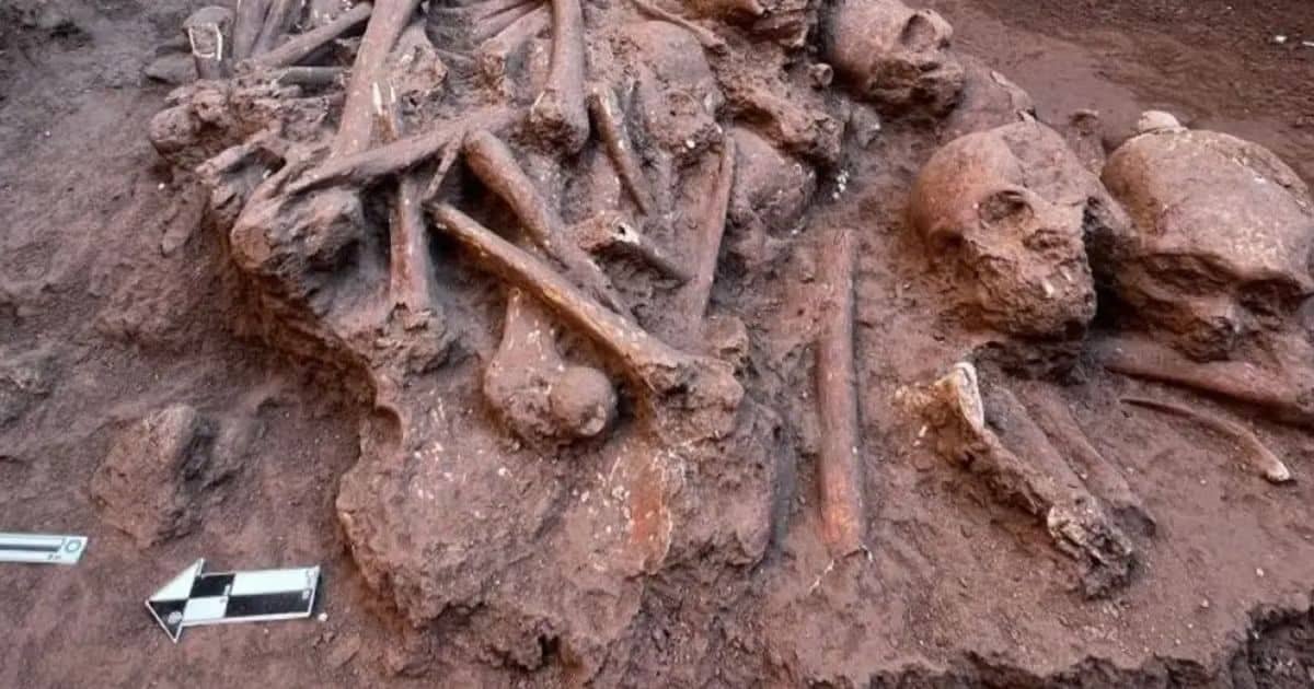 Explorers Uncover Ancient Skeletons at Banbhore Ruins