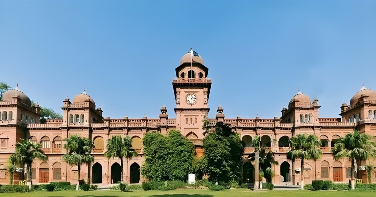 Punjab HED considers transferring 76 commerce colleges to public universities