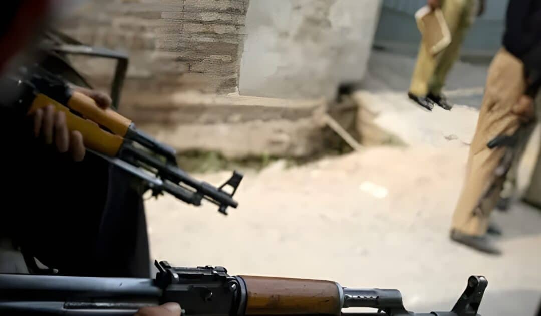 10 suspects killed, four policemen wounded in fierce Shikarpur gun battle