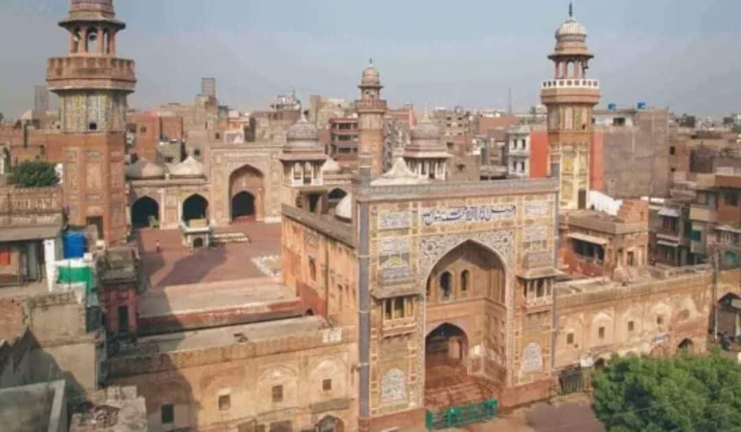 346 Walled City Buildings Declared “Dangerous” Ahead of Basant