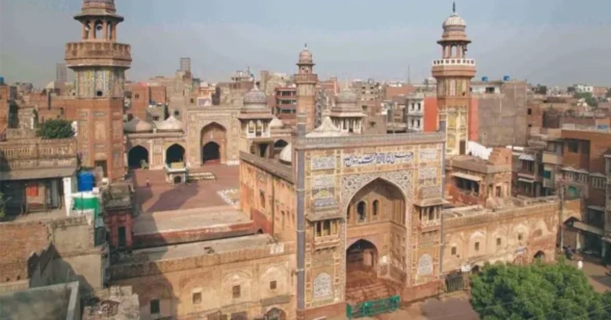 346 buildings marked as dangerous in Lahore