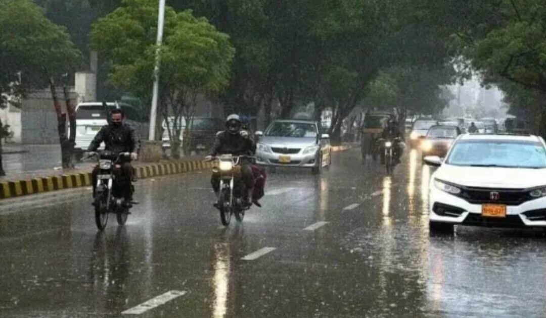 Alert Issued as Pakistan Braces for Widespread Rains aand Snowfall