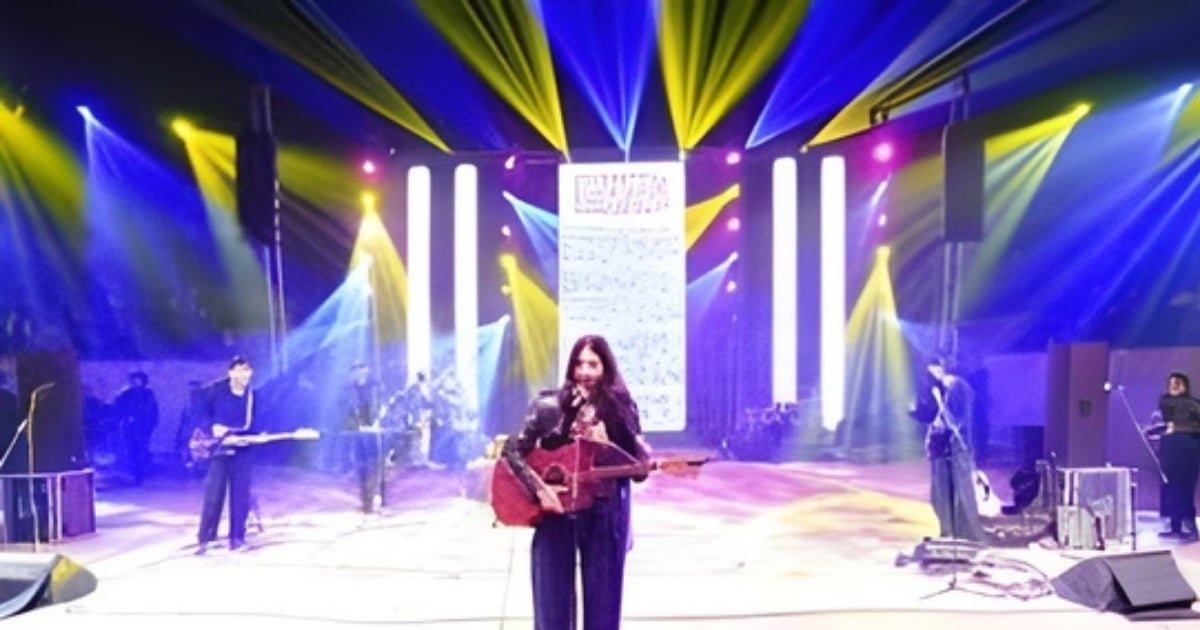 Mixed Reviews- Amna Riaz’s Live Performance at Boomerang Sparks Heated Online Debate