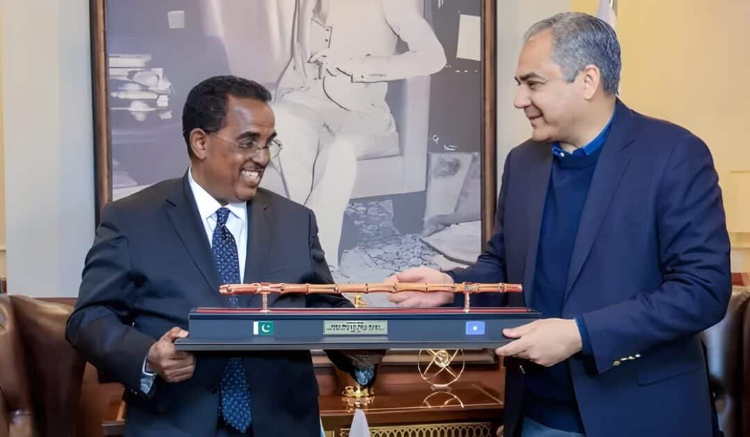 Pakistan and Somalia Ink Landmark Security Pact; Visa Facilitation Announced