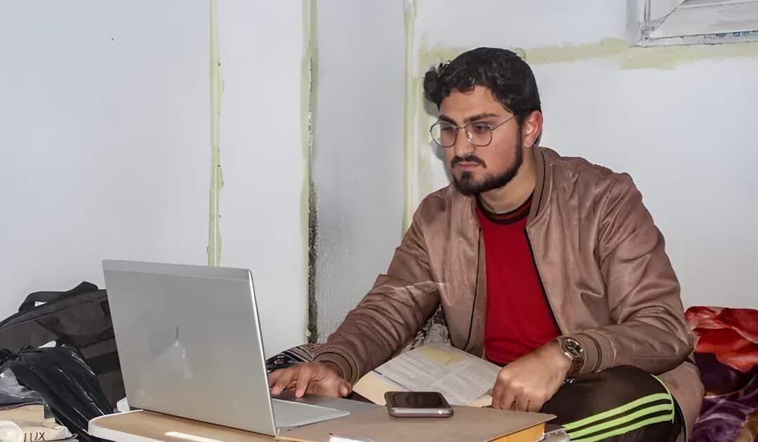 Pakistanis Stranded in Afghanistan Urge Reopening of Border