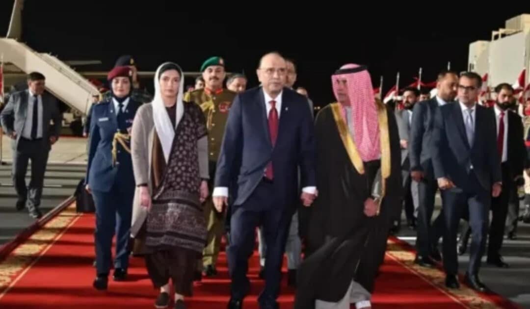 President Zardari arrives in Bahrain on four-day official visit