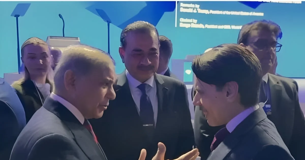 Rare Davos Presence-CDF Field Marshal Asim Munir Strengthens Pakistan’s Diplomatic Ties Rare Davos Presence-CDF Field Marshal Asim Munir Strengthens Pakistan's Diplomatic Ties