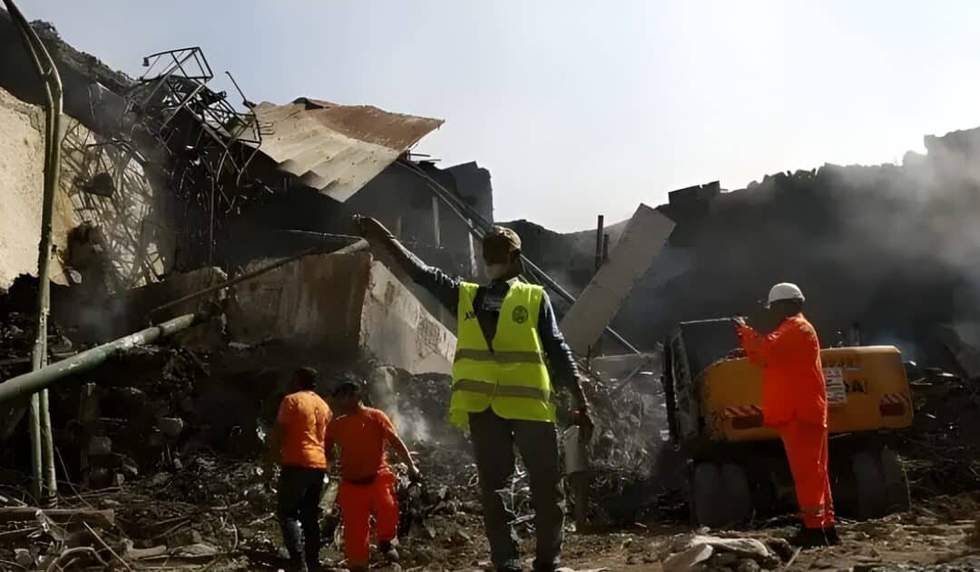 Search Operation Continues at Karachi’s Gul Plaza as Death Toll Rises to 28