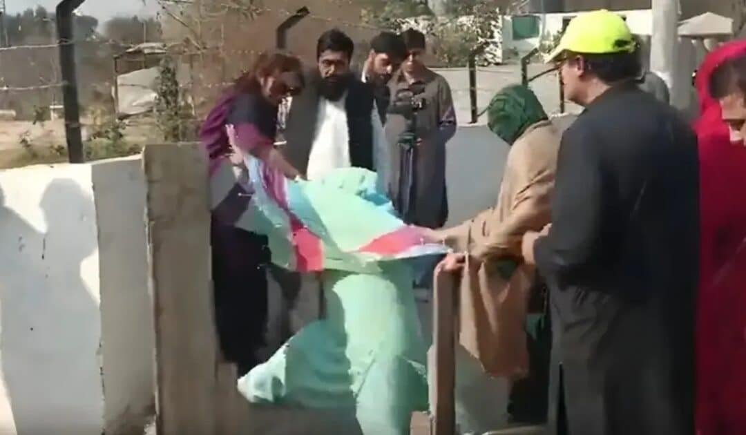 Accident at Adiala Road, Imran Khan’s Sister Injured in Fall