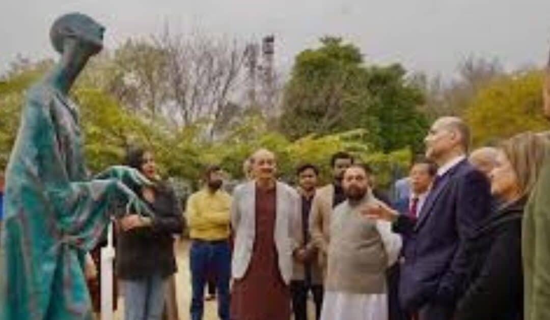 Echoes in the Garden: Pakistan’s Historic Sculpture Takeover