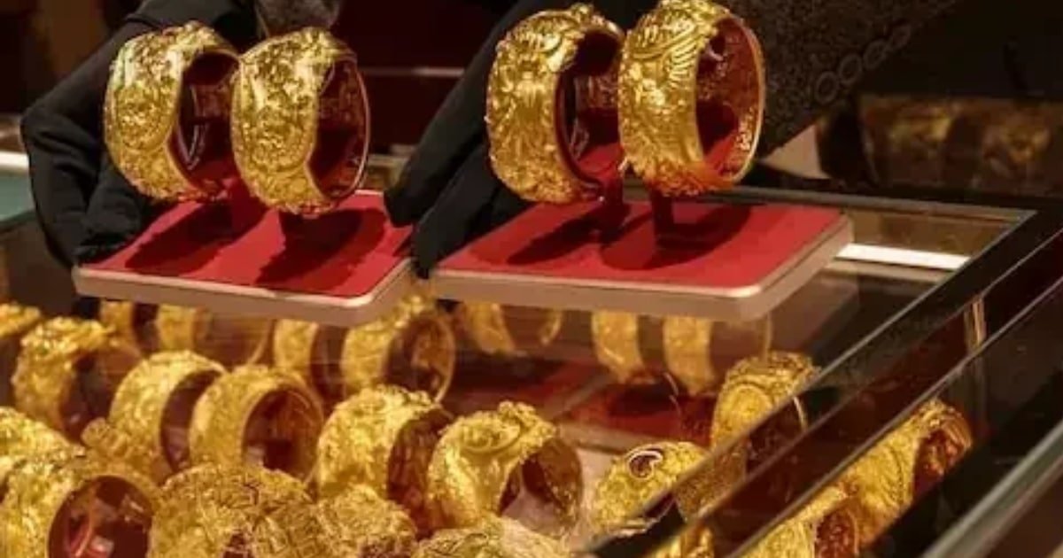 Gold Prices Surge Past Rs 5.3 Lakh
