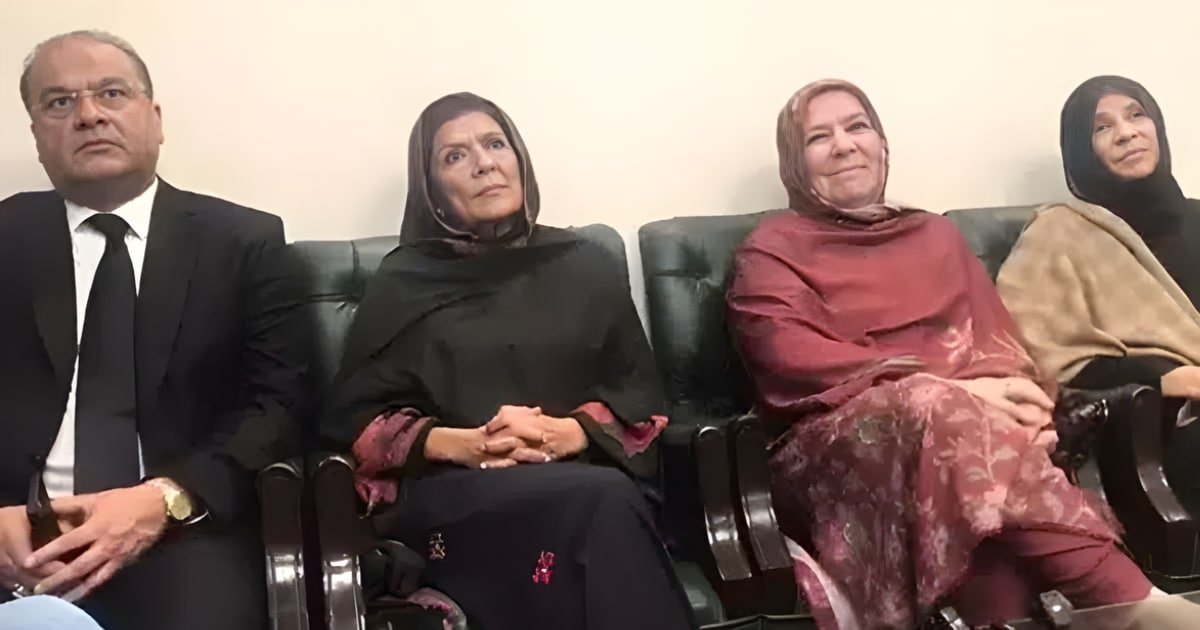 Imran Khan Sisters Confront PTI Leadership Over Inaction