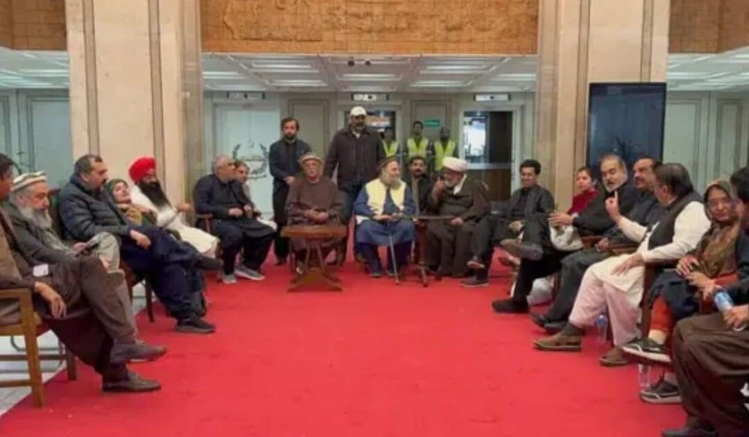 Opposition Sit-in  Day 4 Focuses on Imran Khan’s Al-Shifa Transfer