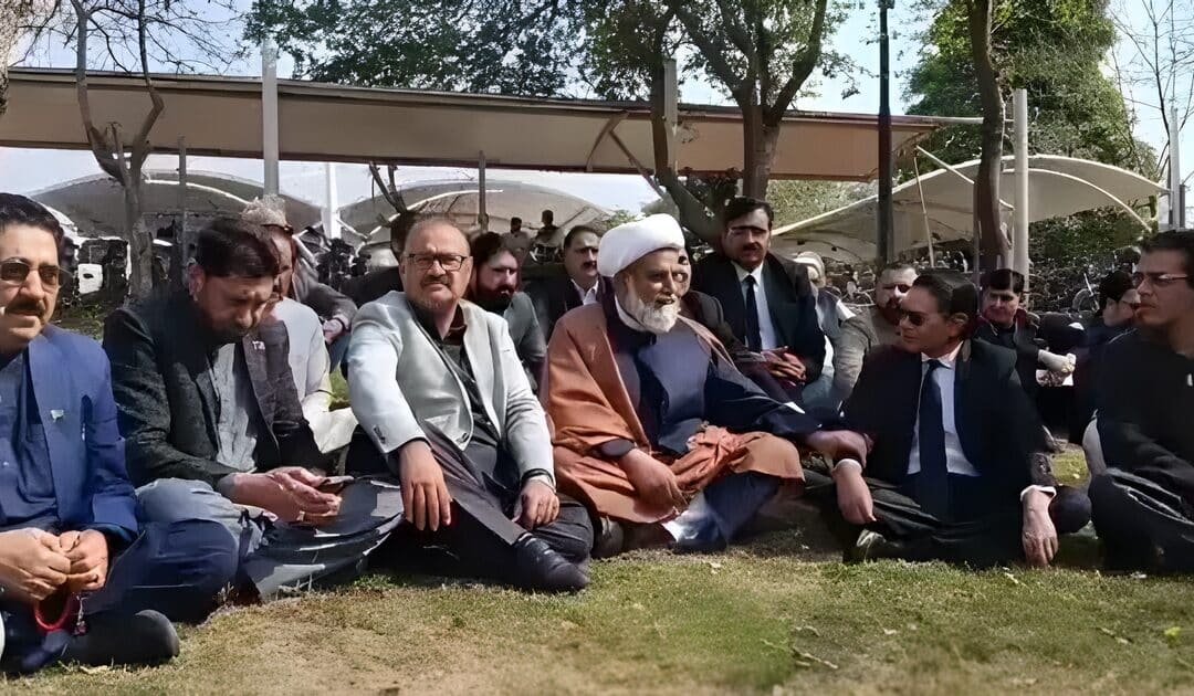 The Fight for Imran Khan’s Health, Opposition Protests at Supreme Court