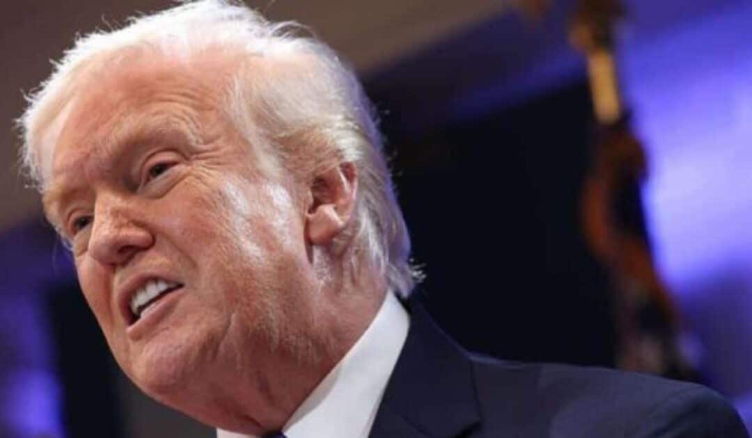 Trump Counter-Attacks with 10% Global Tariff Following Supreme Court Defeat