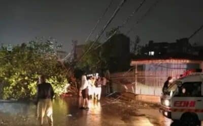 19 Dead as 90km/h Storm Ravages Karachi