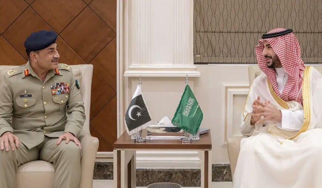 CDF Asim Munir Holds Key Talks With Saudi Defence Minister on Iran Conflict