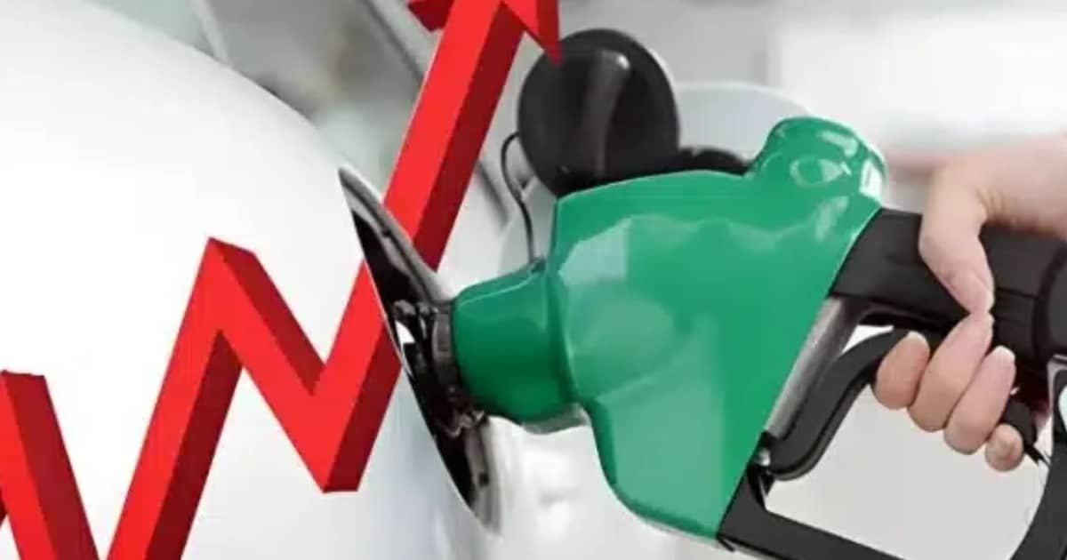 Global Oil Prices Surge 9% as US Fails to Reopen Blockaded Strait of Hormuz