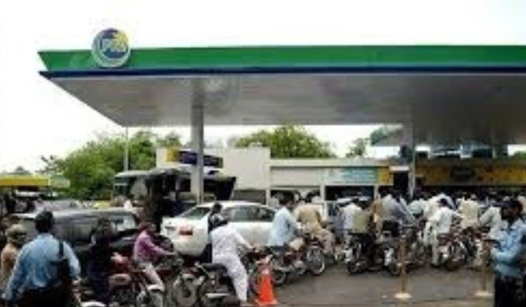 Government Considers Unfreezing Fuel Prices While Planning Targeted Subsidies for Motorcycles and Rickshaws