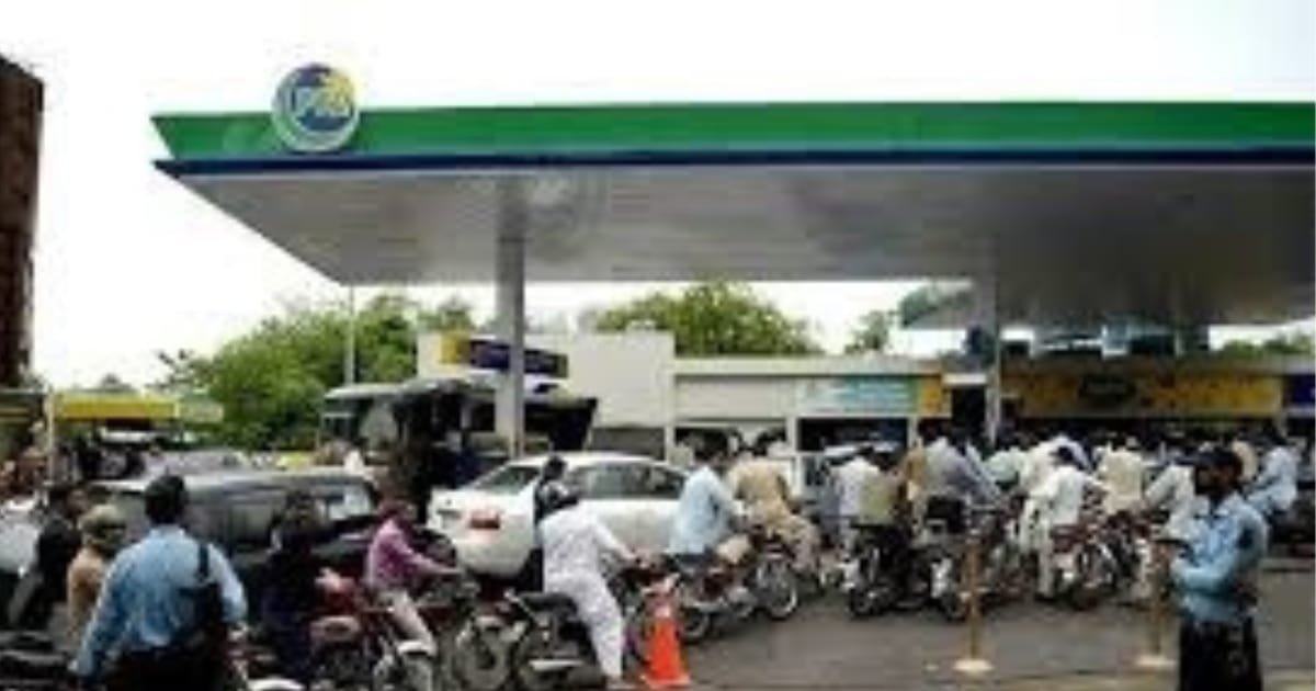 Government Considers Unfreezing Fuel Prices While Planning Targeted Subsidies for Motorcycles and Rickshaws