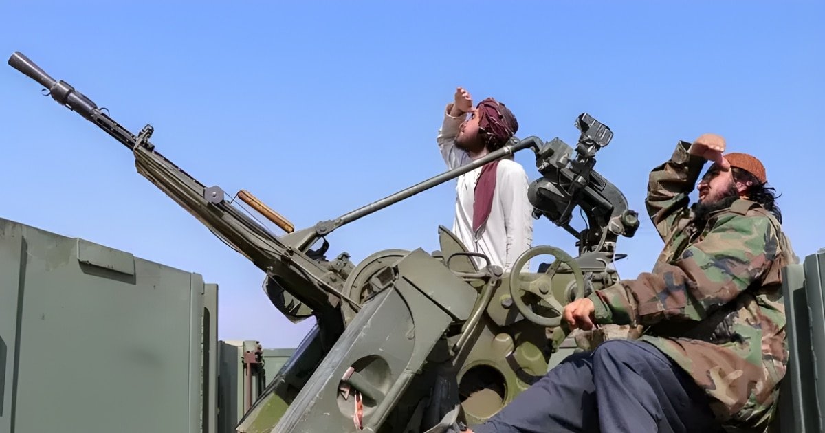 Kabul Blasts Reported as Open War Enters Fifth Day