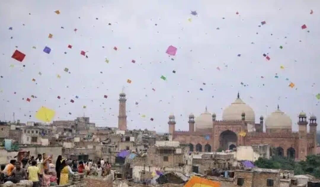 LHC Directs Punjab Government to Formulate Province-Wide Basant Policy